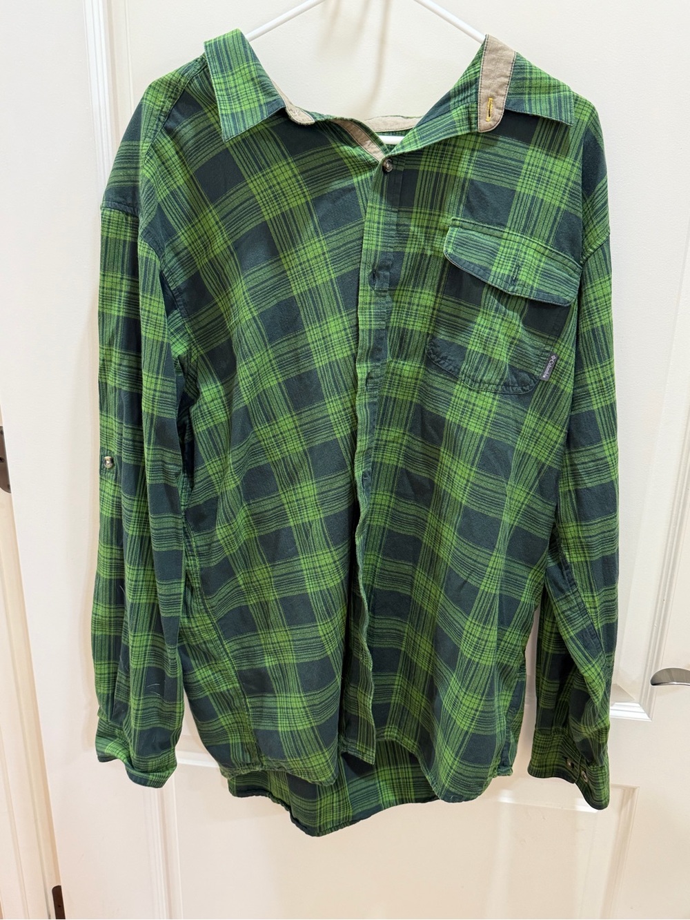 Columbia XXL Green Plaid Long-Sleeve Button-Up Shirt